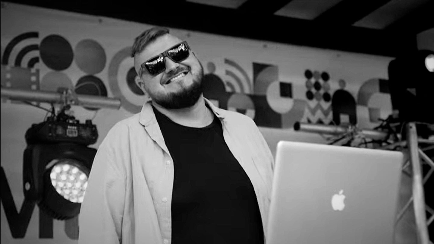 Алексей Смирнов — DJ_SMRNV на мероприятии